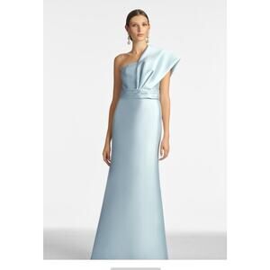 $895 Sachin & Babi Hannah Ash Blue One-Shoulder Satin Gown Maxi Dress Sz 4